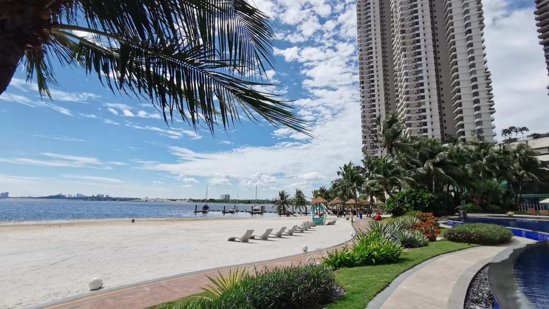 Apartment Country Garden Balinese Homestay @Danga Bay Johor Bahru
